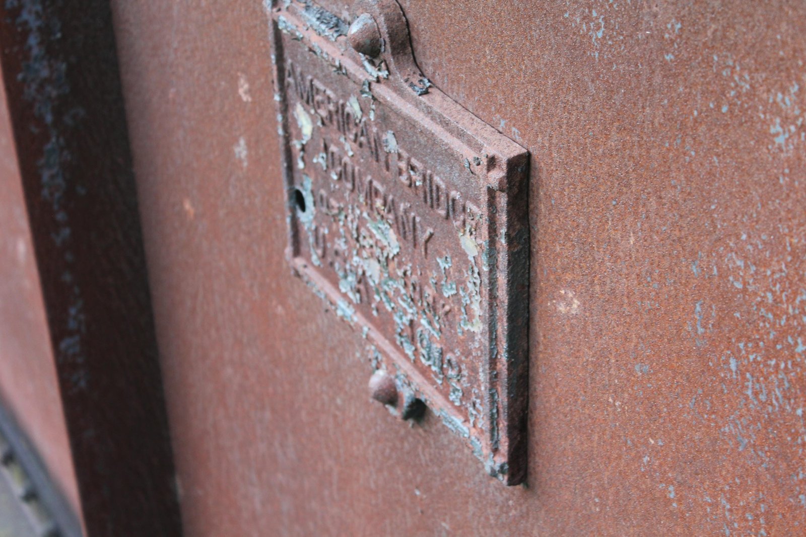 Plaque